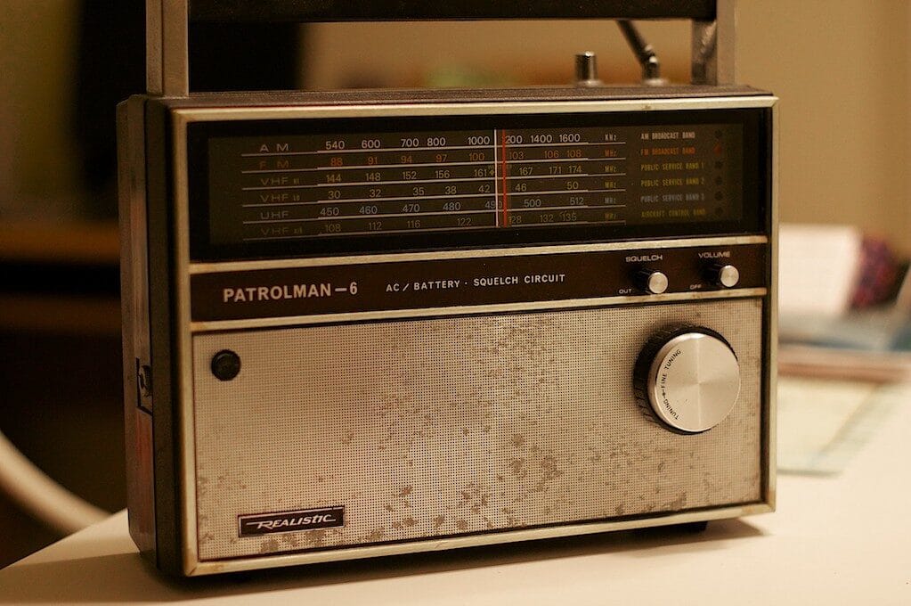 photo of old radio